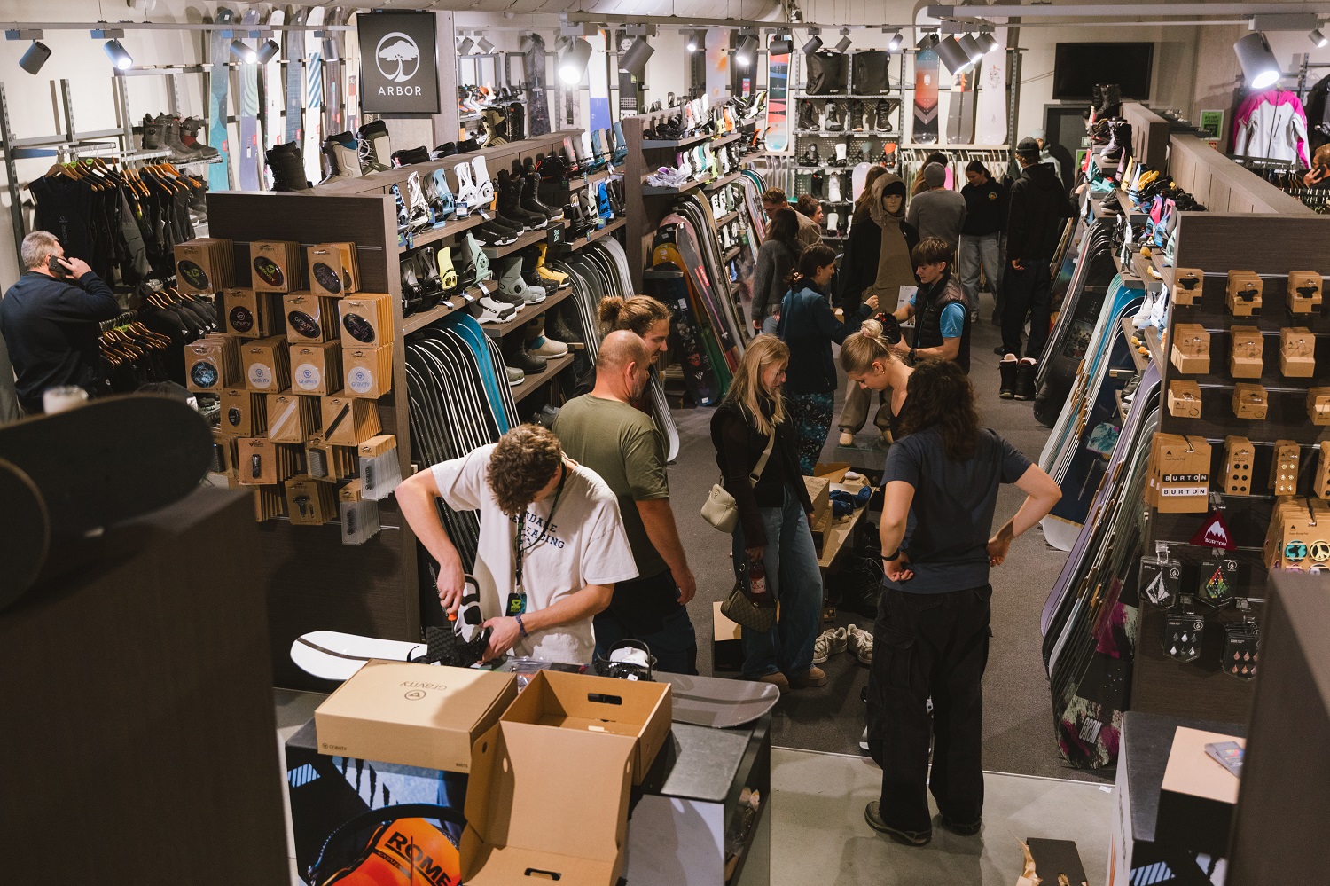 Shop Specialist: Hledáme parťáka na prodejnu